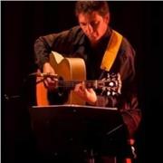 Guitarra Clásica/Acustica, Guitarra Eléctrica y bajo. . Tiitulacion superior. Amplia experiencia